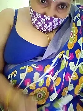 Snapshot of Adwithaa chatting on 01.11.25 Adwithaa online show from 01.11.25