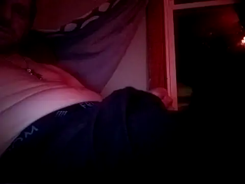 Snapshot of Bigloggz chatting on 02.20.26 Bigloggz online show from 02.20.26