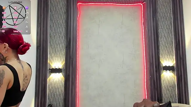 selene red  online show from 03.04.25