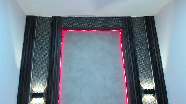 selene red  online show from 03.14.25