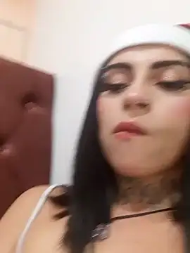 Snapshot of Bonnye_star chatting on 12.22.24 Bonnye star online show from 12.22.24