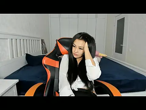 Missykitty01 online show from 09.18.25