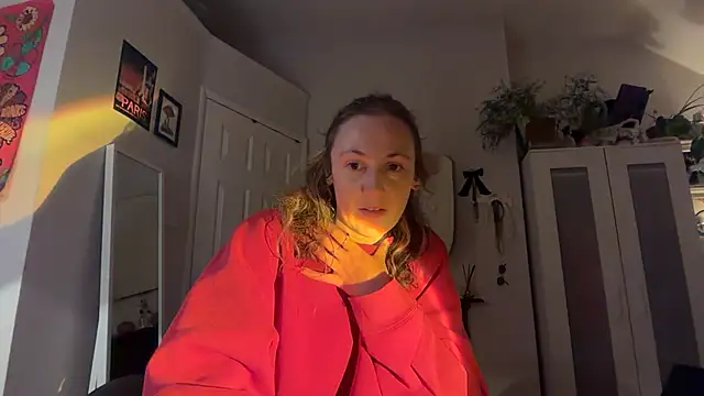 Littlelolo60 online show from 11.20.25