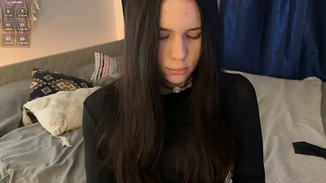 Snapshot of jennetdoll chatting on 02.08.25 jennetdoll online show from 02.08.25