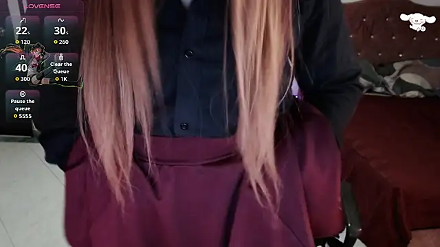 Avril2001 online show from 12.14.25