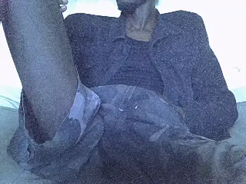 Snapshot of Delicious-D chatting on 03.18.25 Delicious-D online show from 03.18.25