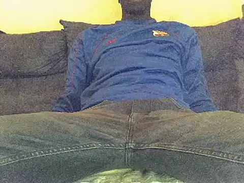 Snapshot of Delicious-D chatting on 03.18.25 Delicious-D online show from 03.18.25