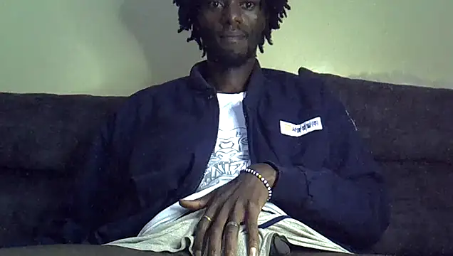 Snapshot of Delicious-D chatting on 10.22.25 Delicious-D online show from 10.22.25