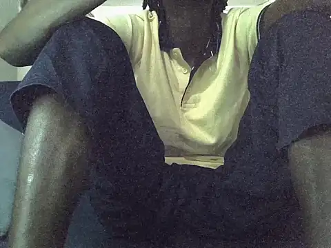 Snapshot of Delicious-D chatting on 11.17.25 Delicious-D online show from 11.17.25