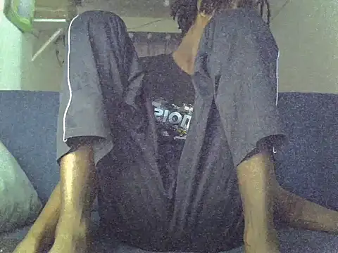 Snapshot of Delicious-D chatting on 11.18.25 Delicious-D online show from 11.18.25