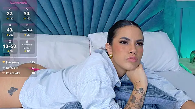 Snapshot of Camille_Torres chatting on 03.15.25 Camille Torres online show from 03.15.25