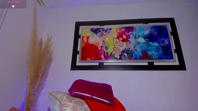 Snapshot of Scarlett_811 chatting on 11.22.25 Scarlett 811 online show from 11.22.25