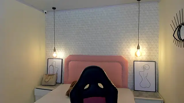 Kittytimberlake online show from 10.10.25