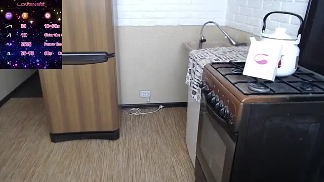 sweetpeash33 online show from 03.01.25