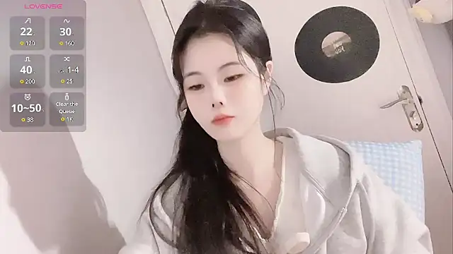 Qedgjwyz1 online show from 02.09.25