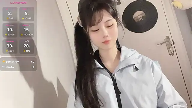 Qedgjwyz1 online show from 02.26.25