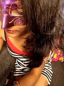 REVA DARLING online show from 01.28.25