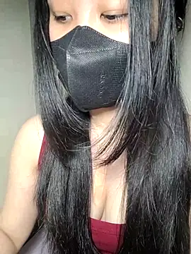 Snapshot of Athena20001 chatting on 11.17.25 Athena20001 online show from 11.17.25