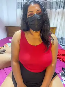 NOORA-GIRL online show from 02.01.26