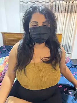 NOORA-GIRL online show from 03.02.26