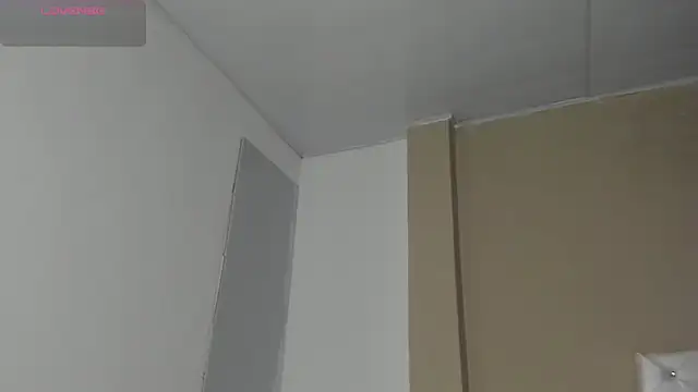 Snapshot of SofiaBrouw chatting on 10.22.25 SofiaBrouw online show from 10.22.25