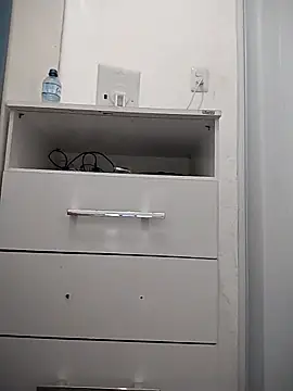 kBossgirls online show from 12.01.25