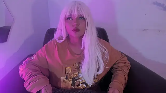 cherry chel online show from 02.08.25