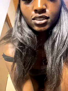 Curvixx online show from 09.18.25