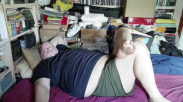 hadeszeuss2 online show from 02.20.25