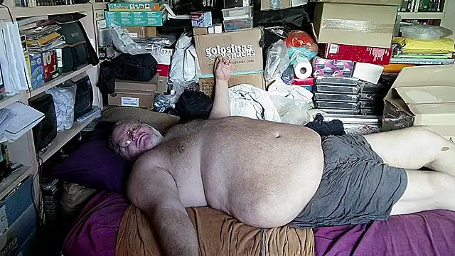 hadeszeuss2 online show from 10.15.25