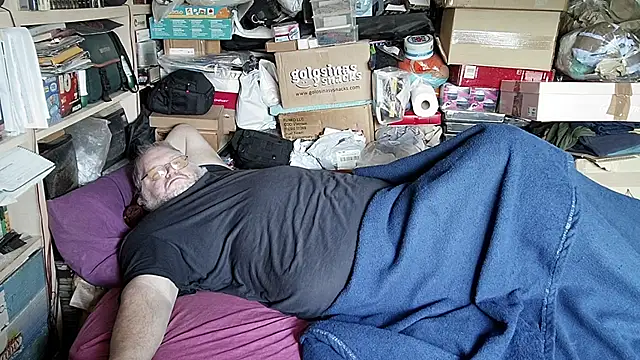 hadeszeuss2 online show from 12.19.25