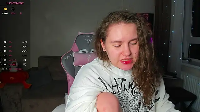 Snapshot of My_Emmy chatting on 01.06.25 My Emmy online show from 01.06.25