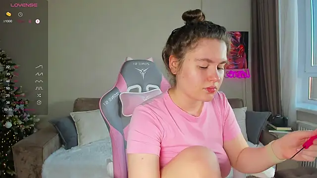 Snapshot of My_Emmy chatting on 02.07.25 My Emmy online show from 02.07.25