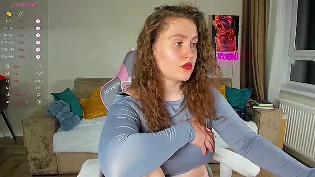 Snapshot of My_Emmy chatting on 03.05.25 My Emmy online show from 03.05.25