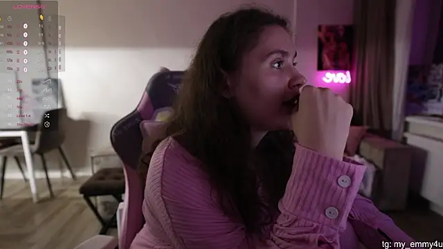 Snapshot of My_Emmy chatting on 09.20.25 My Emmy online show from 09.20.25