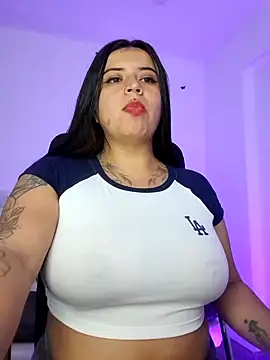 Devilsweet17 online show from 01.04.25