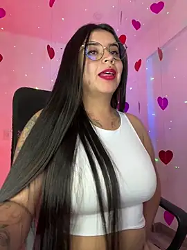 Devilsweet17 online show from 02.13.25