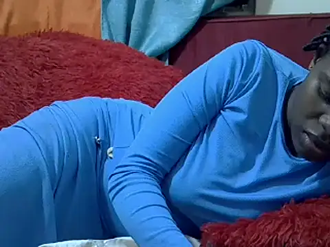 Creamy dolly online show from 03.16.25