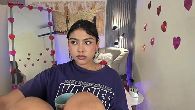 emma alice  online show from 02.20.25