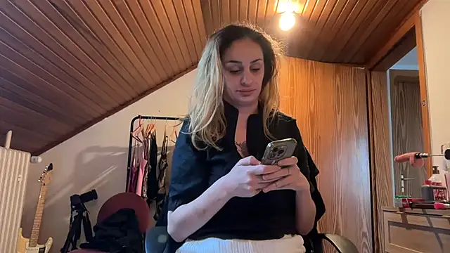 JeSuisUnTapin online show from 09.25.25