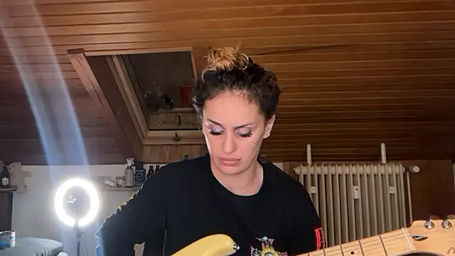 JeSuisUnTapin online show from 10.11.25