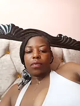 pretty-eyes23 online show from 12.16.24