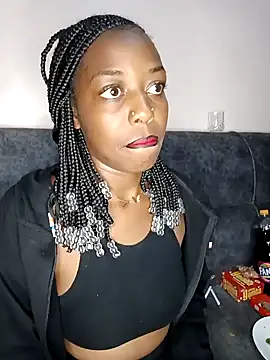 pretty-eyes23 online show from 12.20.24