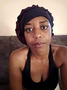 pretty-eyes23 online show from 01.06.25