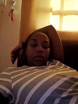 pretty-eyes23 online show from 02.11.25