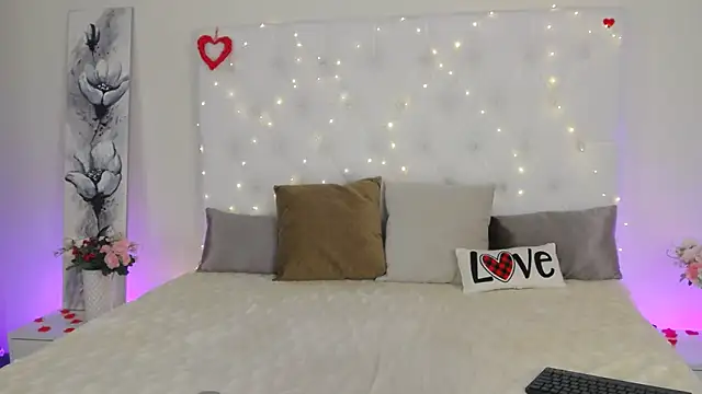 --Daniella- online show from 11.15.25