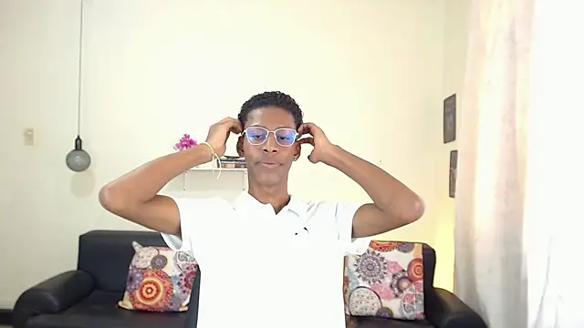 maiki18  online show from 02.03.25