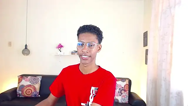 maiki18  online show from 02.07.25