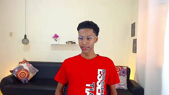 maiki18  online show from 02.10.25