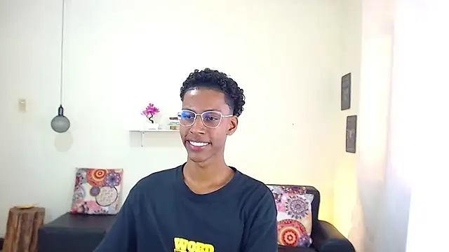 maiki18  online show from 03.07.25